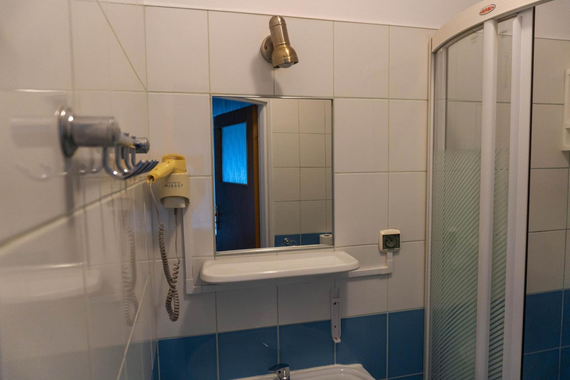 Witnica Osrodek Wypoczynkowy Lesne Ustronieホステル エクステリア 写真